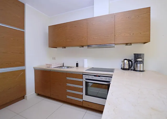 Victus Apartamenty, Faro Appartement *